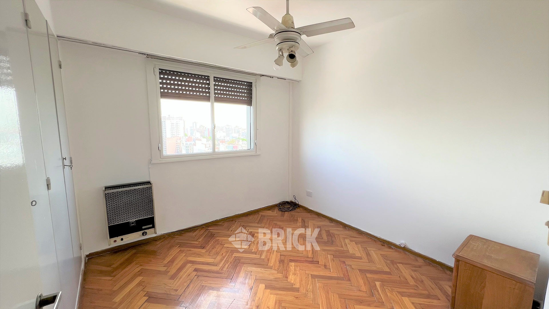 SEGUI, FCO. JOSE al 400 Piso 13 16