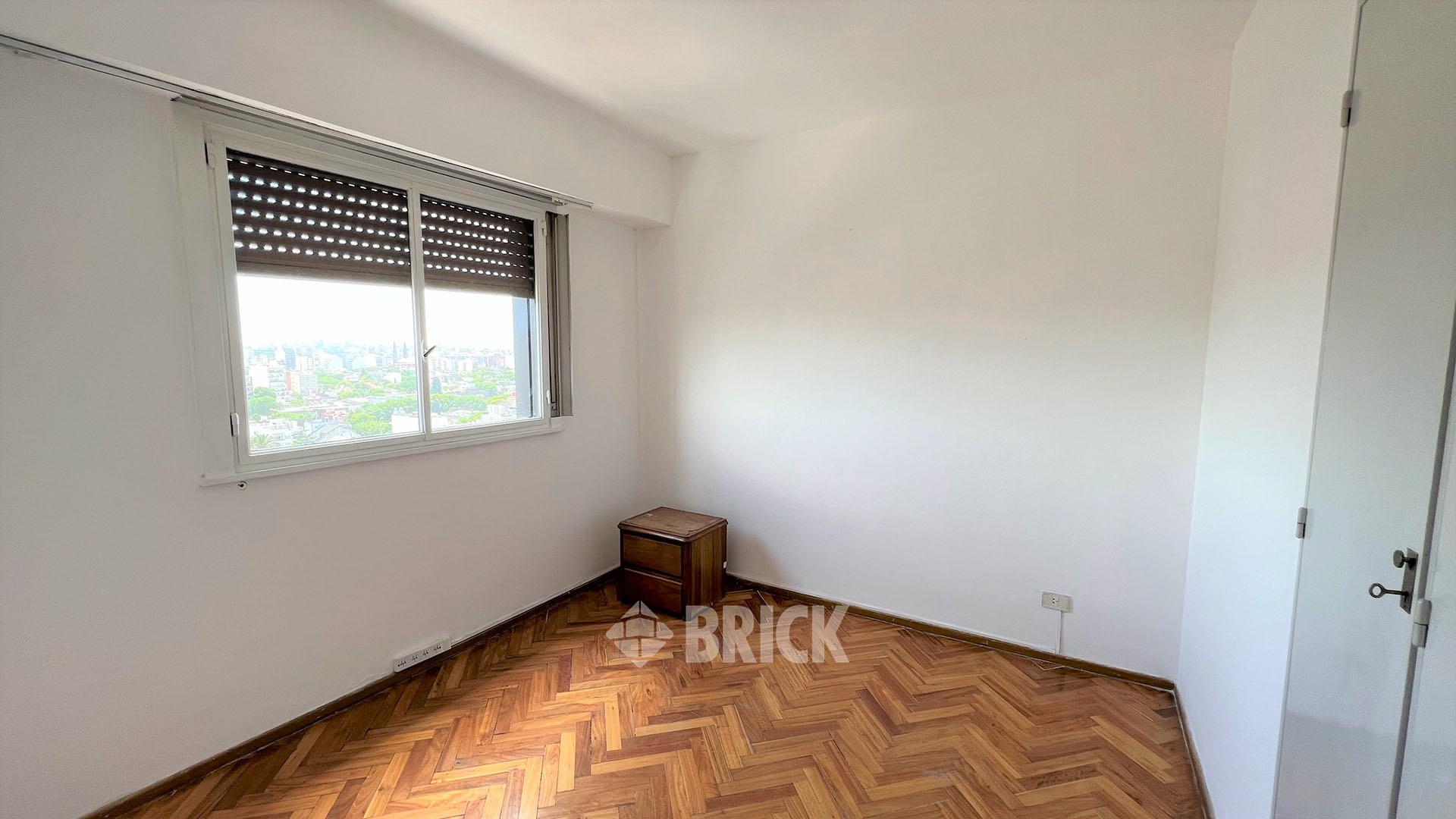 SEGUI, FCO. JOSE al 400 Piso 13 19