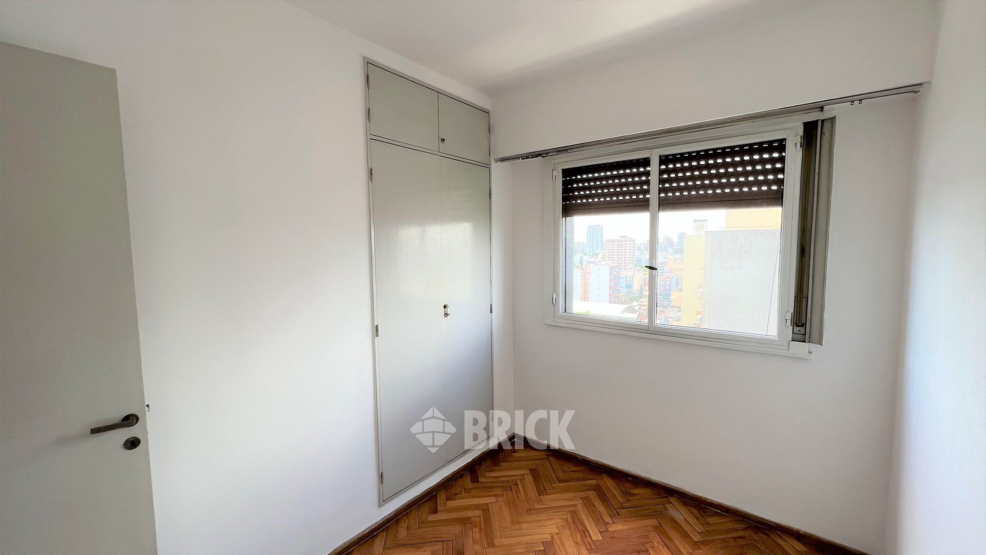 SEGUI, FCO. JOSE al 400 Piso 13 23