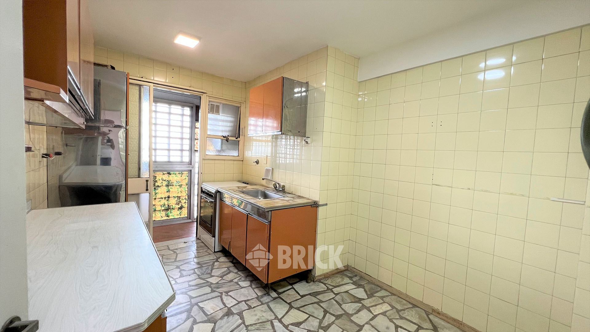 SEGUI, FCO. JOSE al 400 Piso 13 9