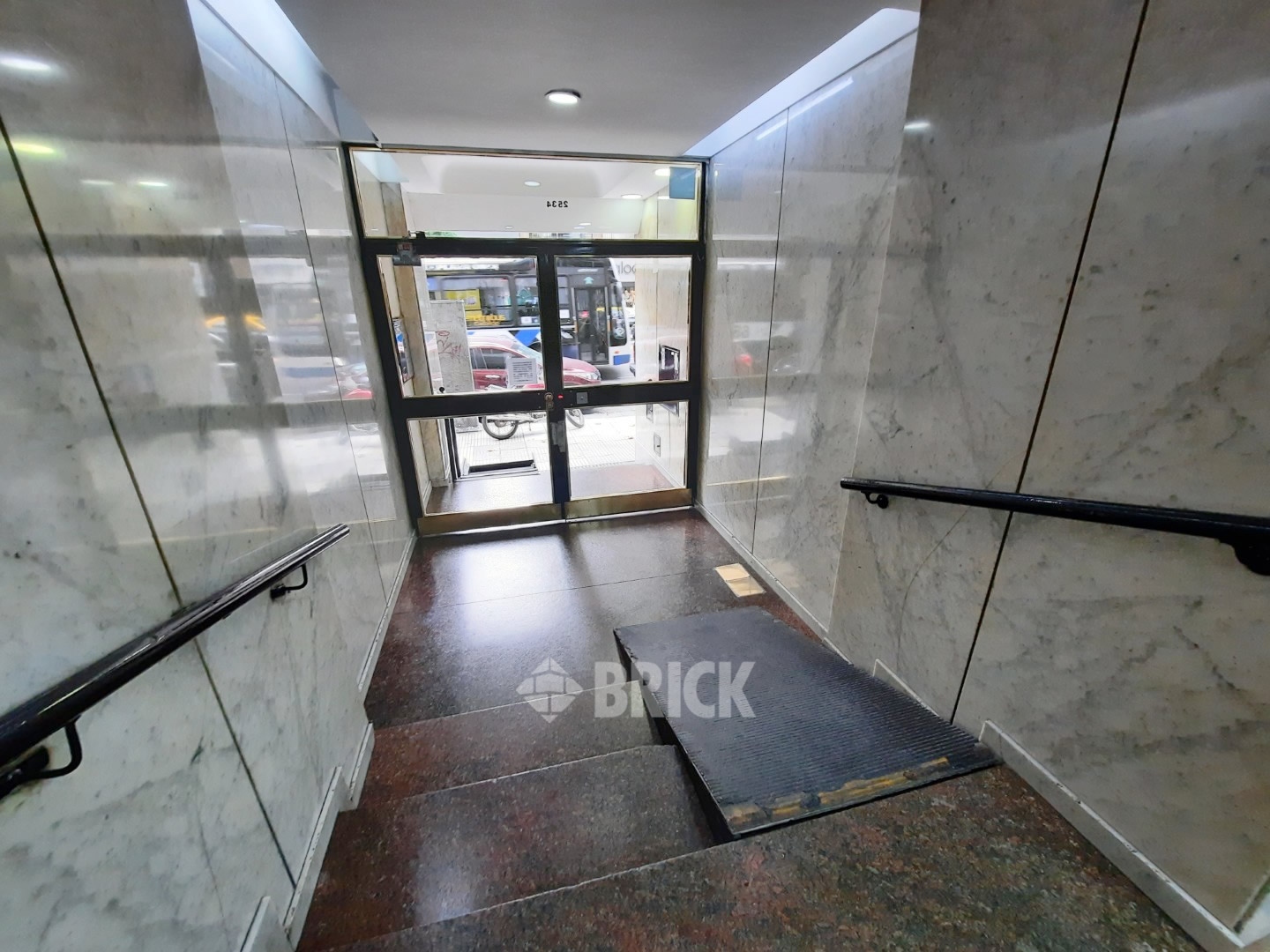 SANTA FE, AV. al 2500 Piso 3 20