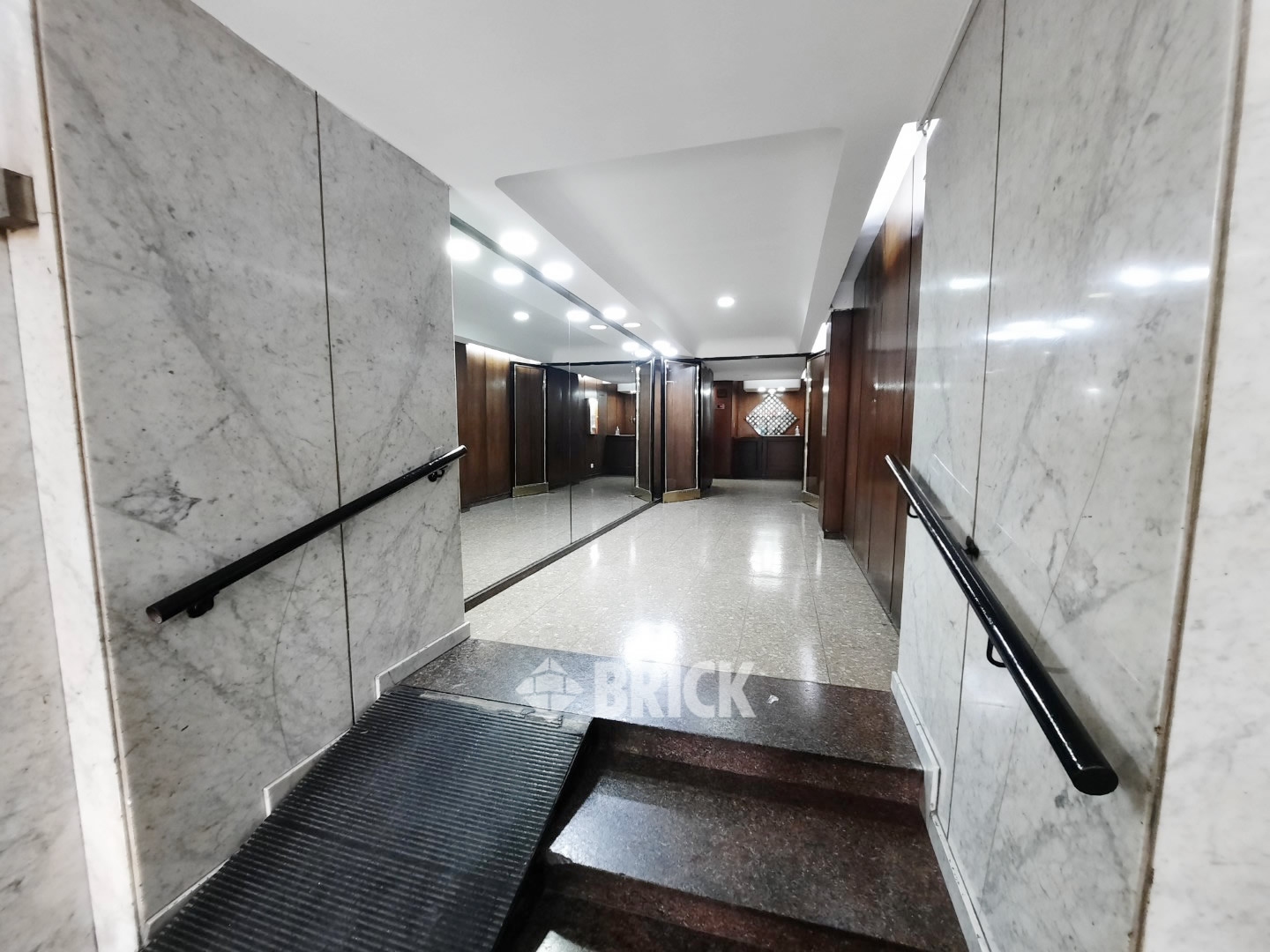 SANTA FE, AV. al 2500 Piso 3 21