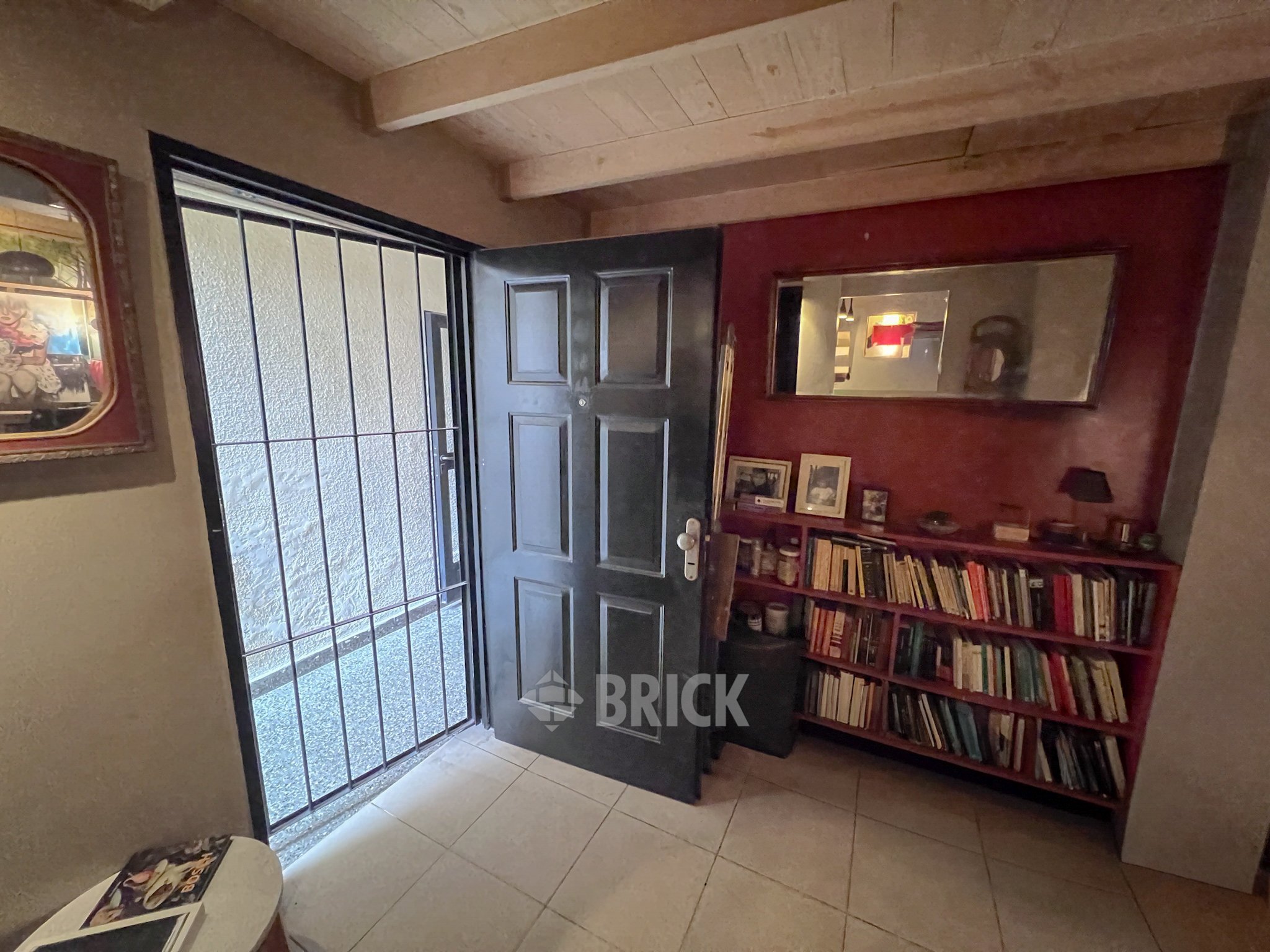 BEAUCHEF al 800 Piso PB 13