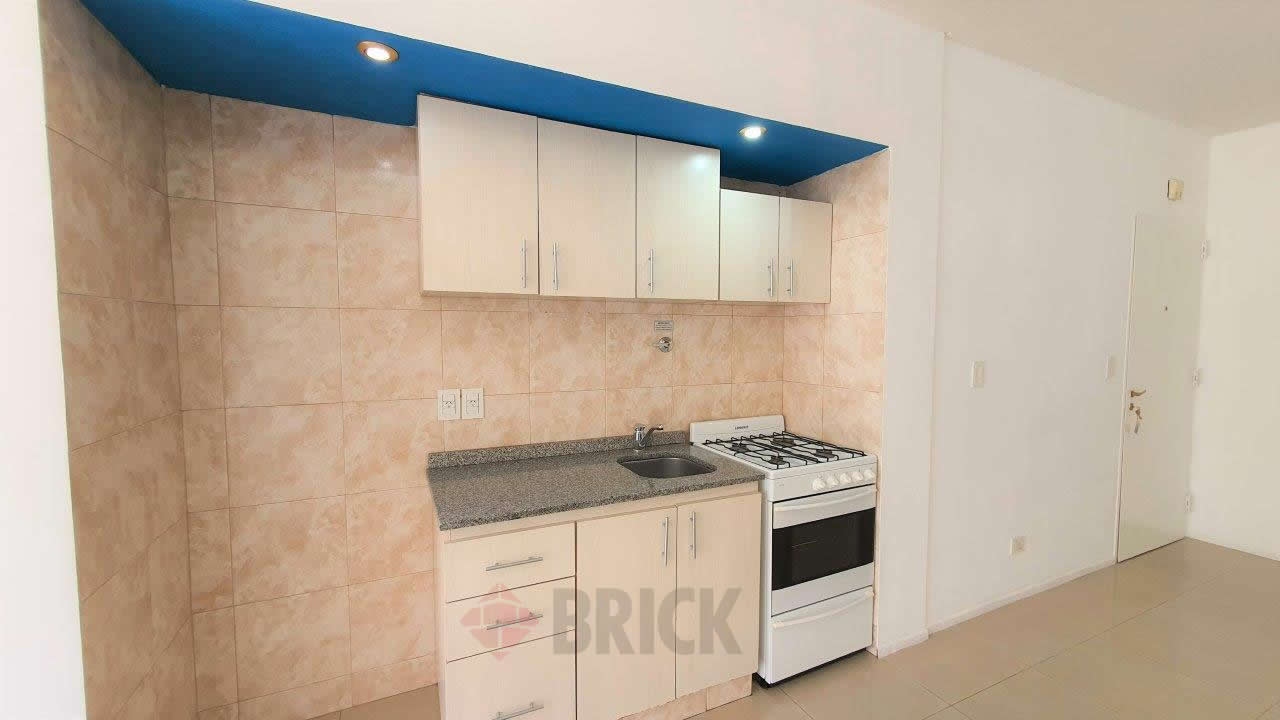 MORENO al 2200 Piso 5 7