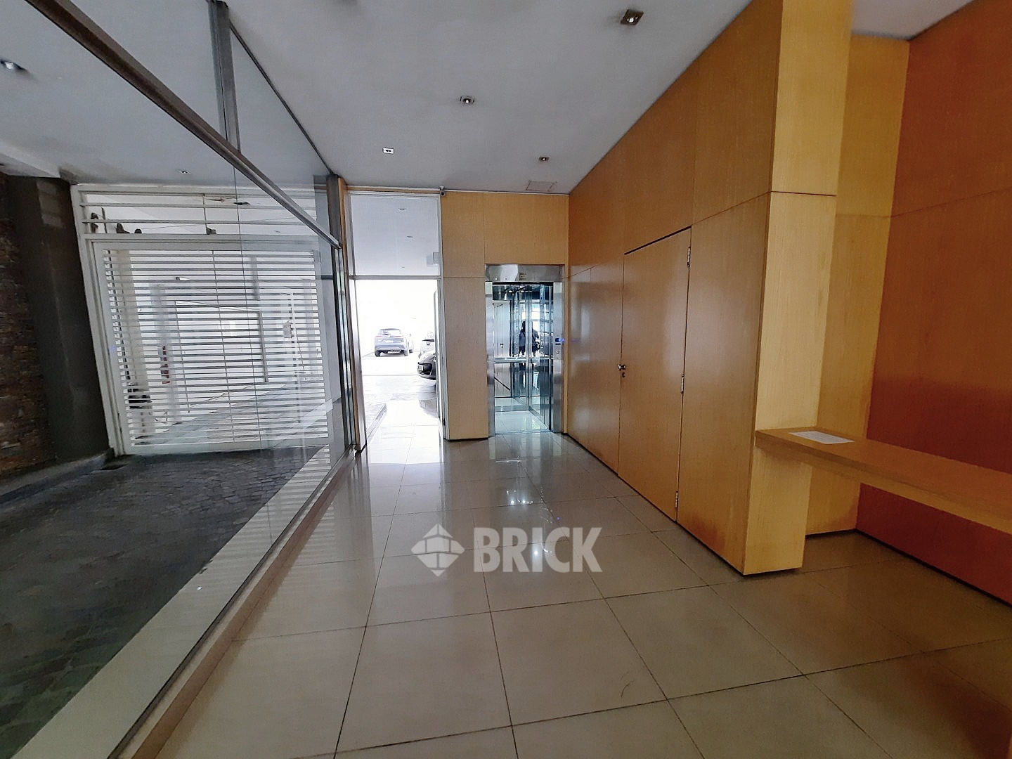 AGUERO al 2300 Piso 6 30