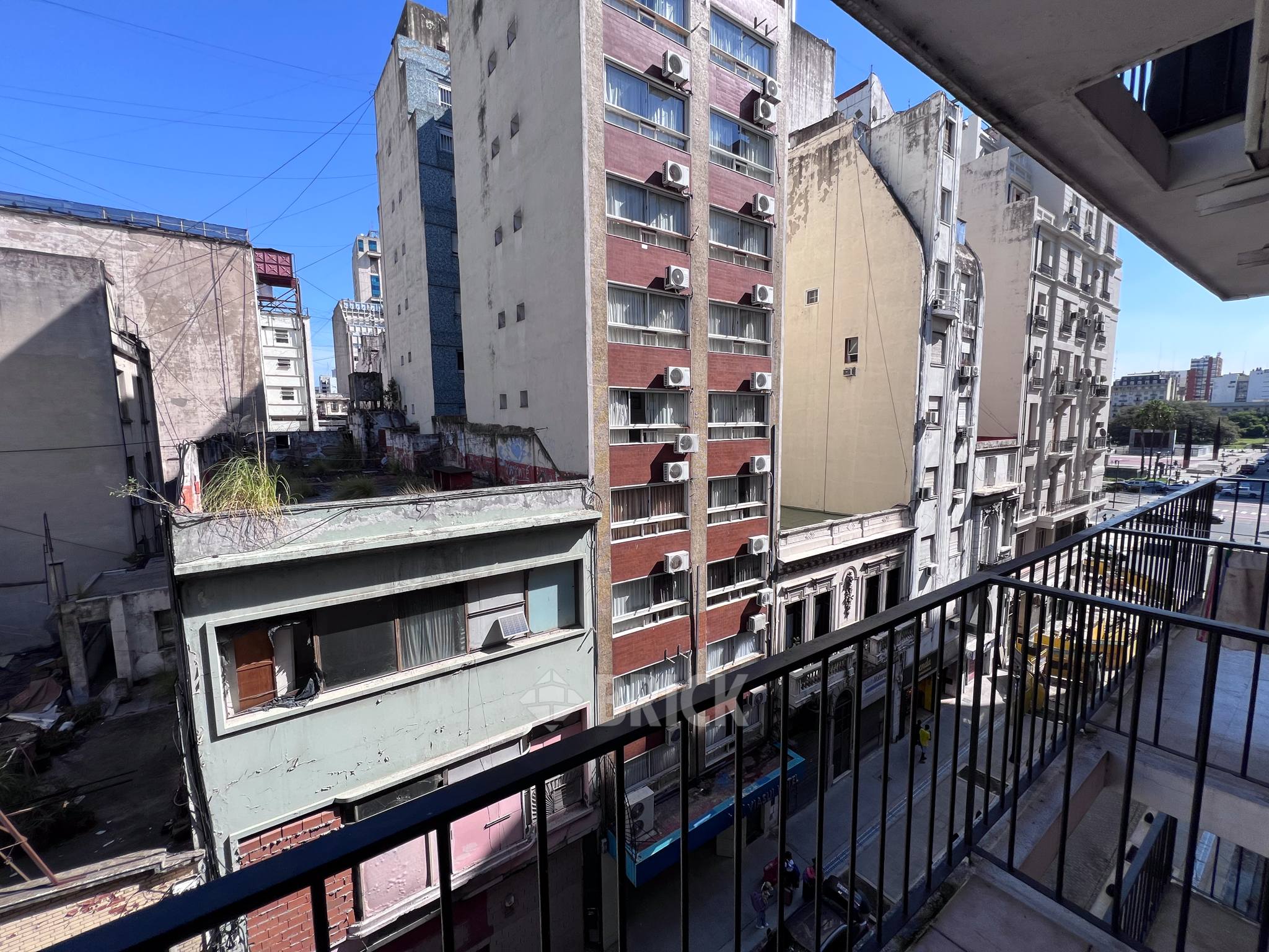 VIAMONTE al 900 Piso 5 4