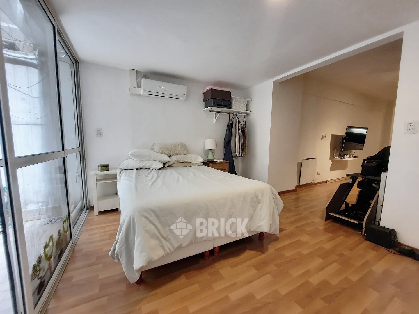 AGUERO al 2200 Piso PB 10