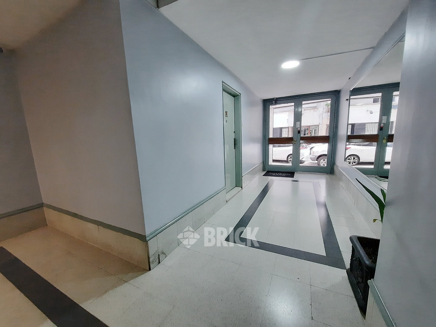 AGUERO al 2200 Piso PB 23