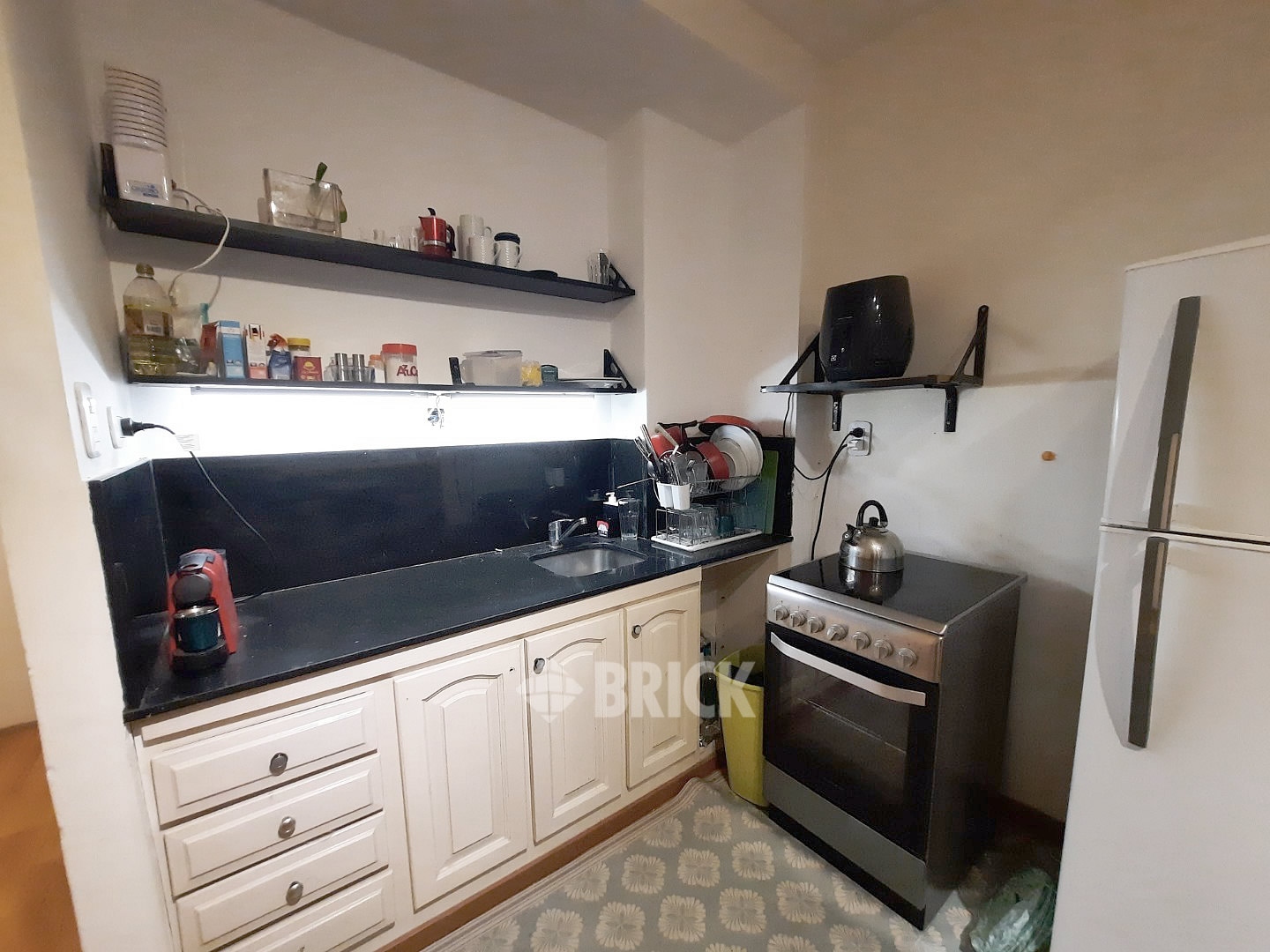 AGUERO al 2200 Piso PB 7