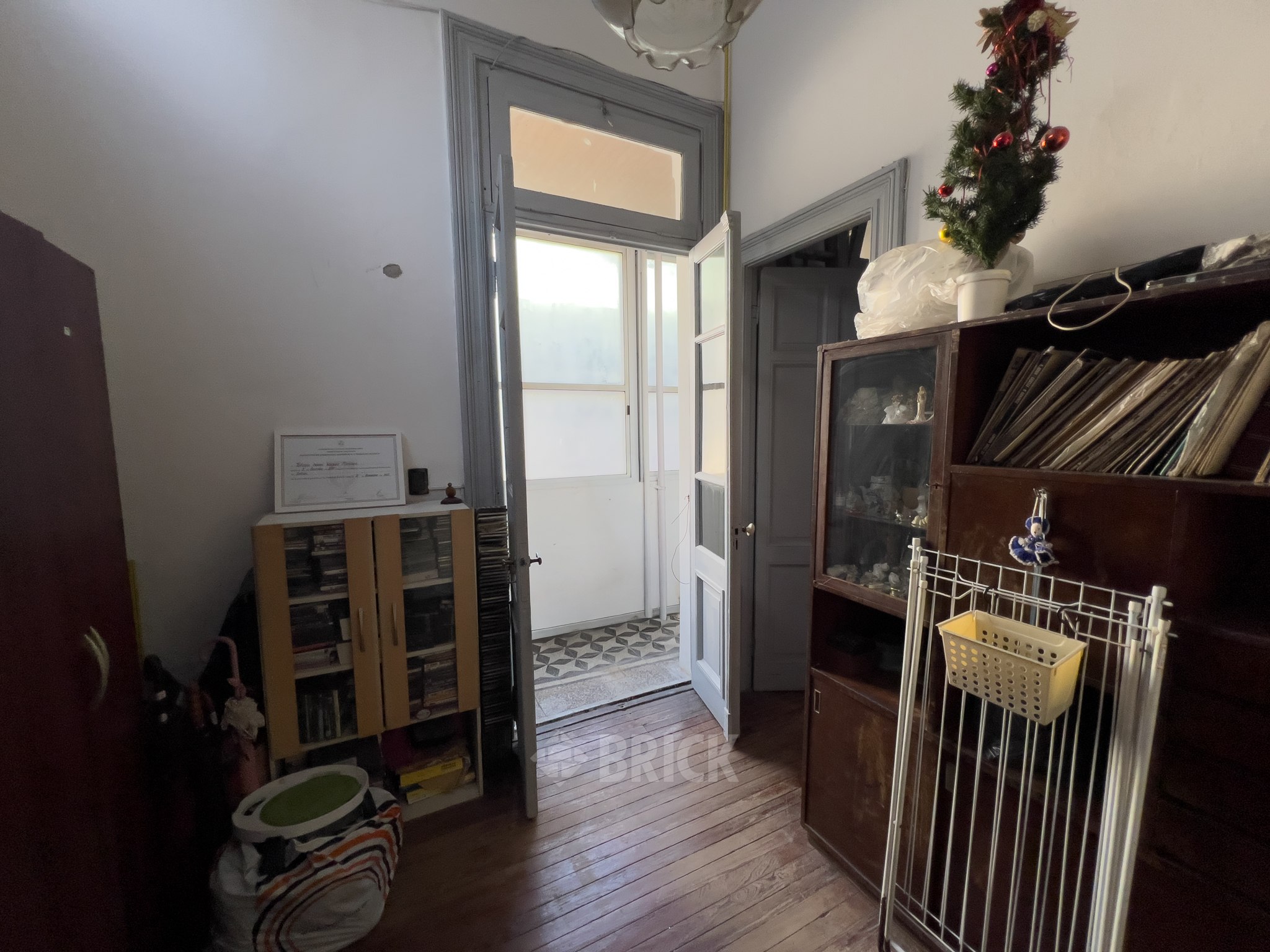 RIVADAVIA, AV. al 3800 Piso 1 5