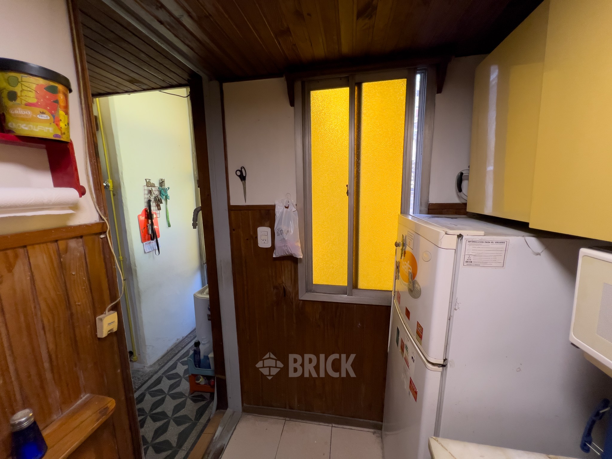 RIVADAVIA, AV. al 3800 Piso 1 8