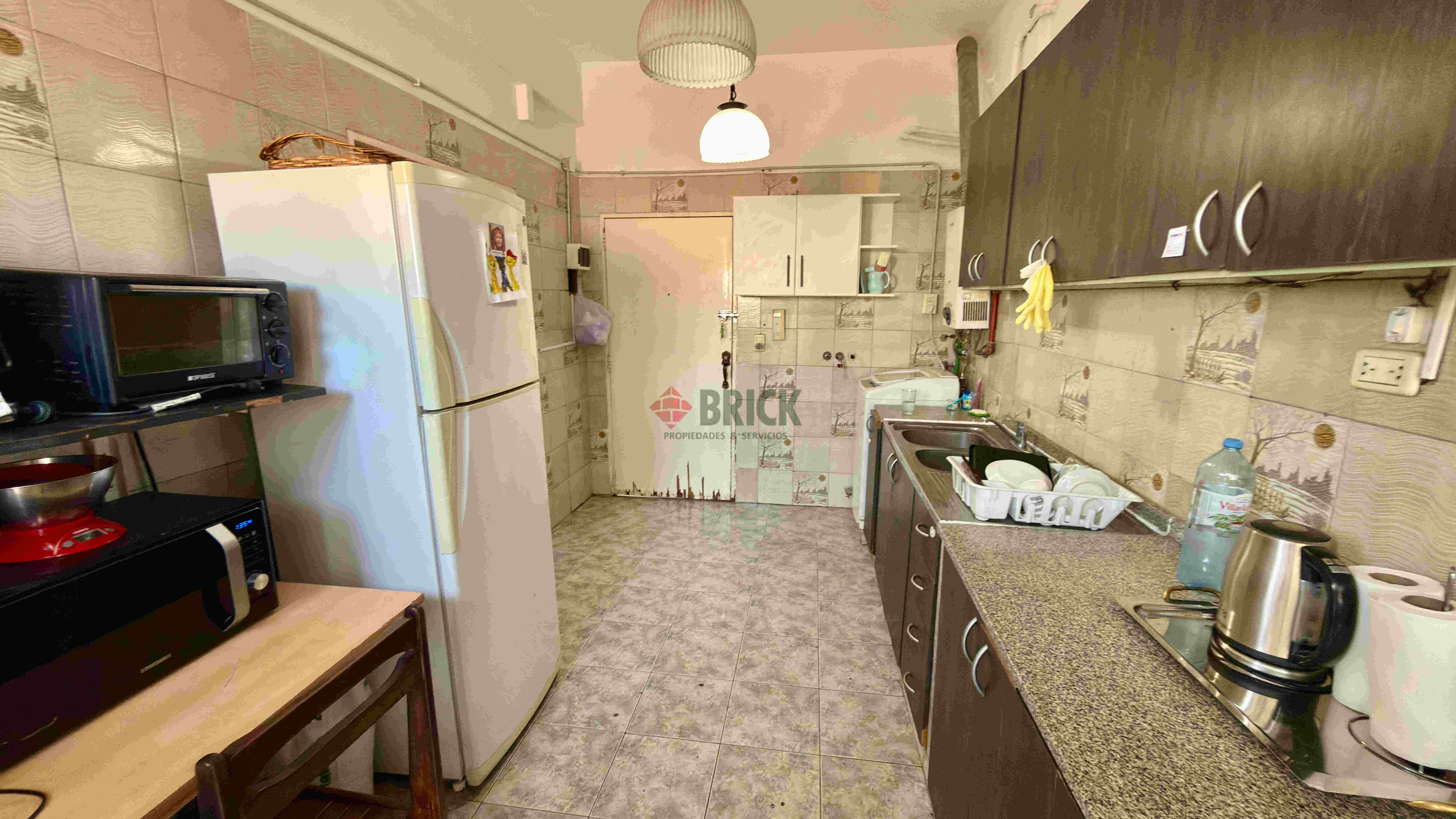 JUAN JOSE PASO al 1200 6