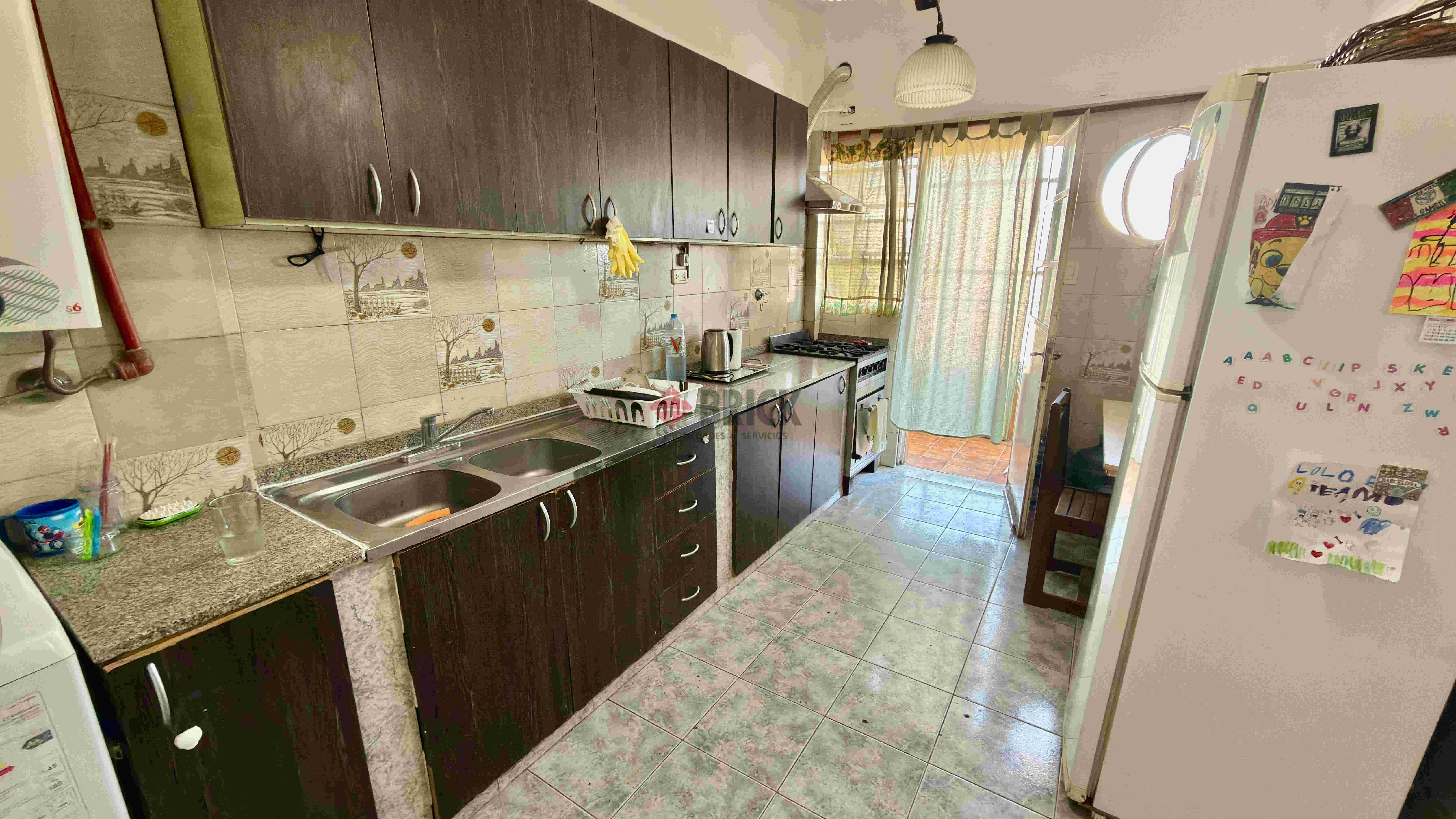 JUAN JOSE PASO al 1200 5