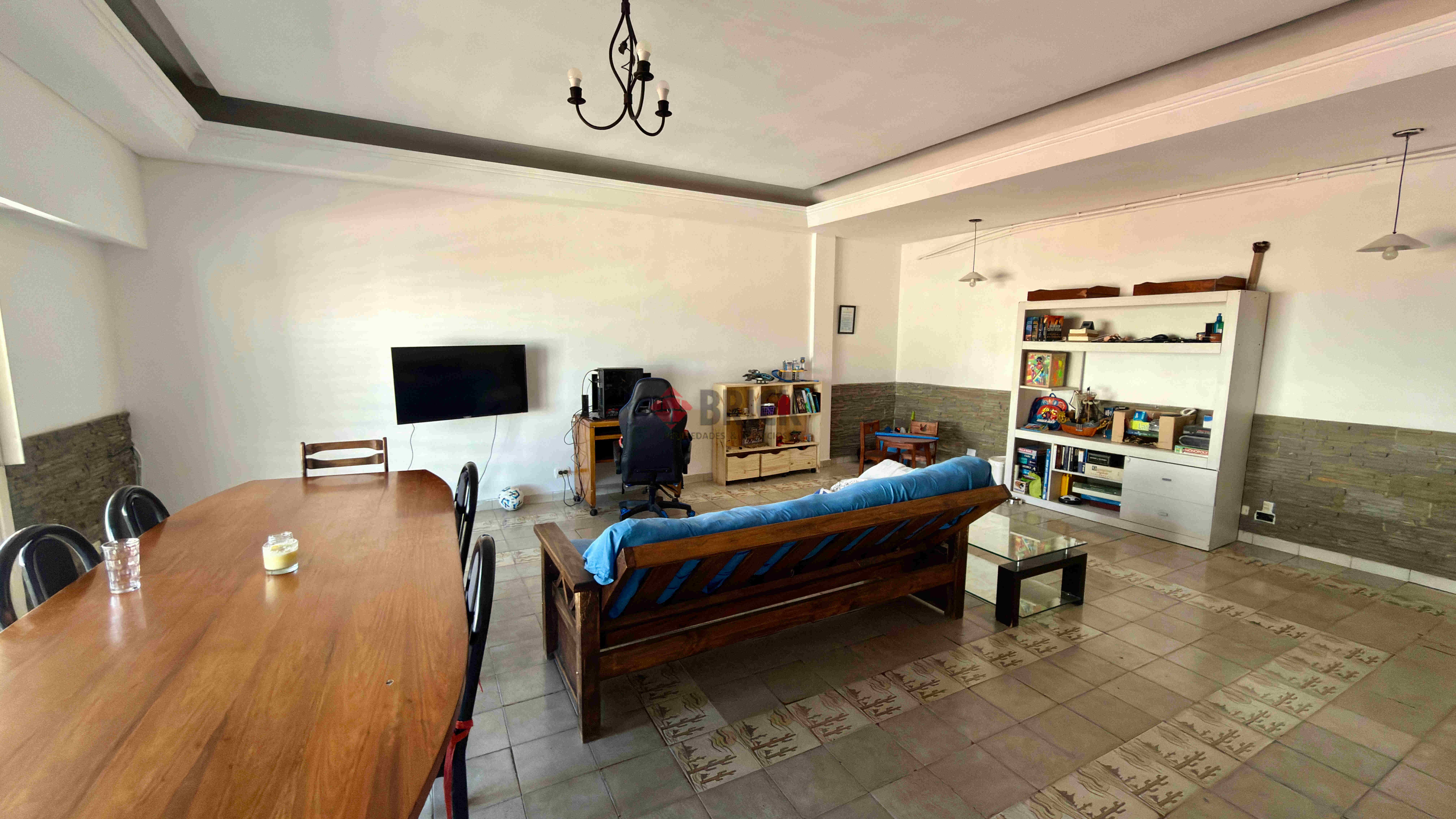 JUAN JOSE PASO al 1200 3