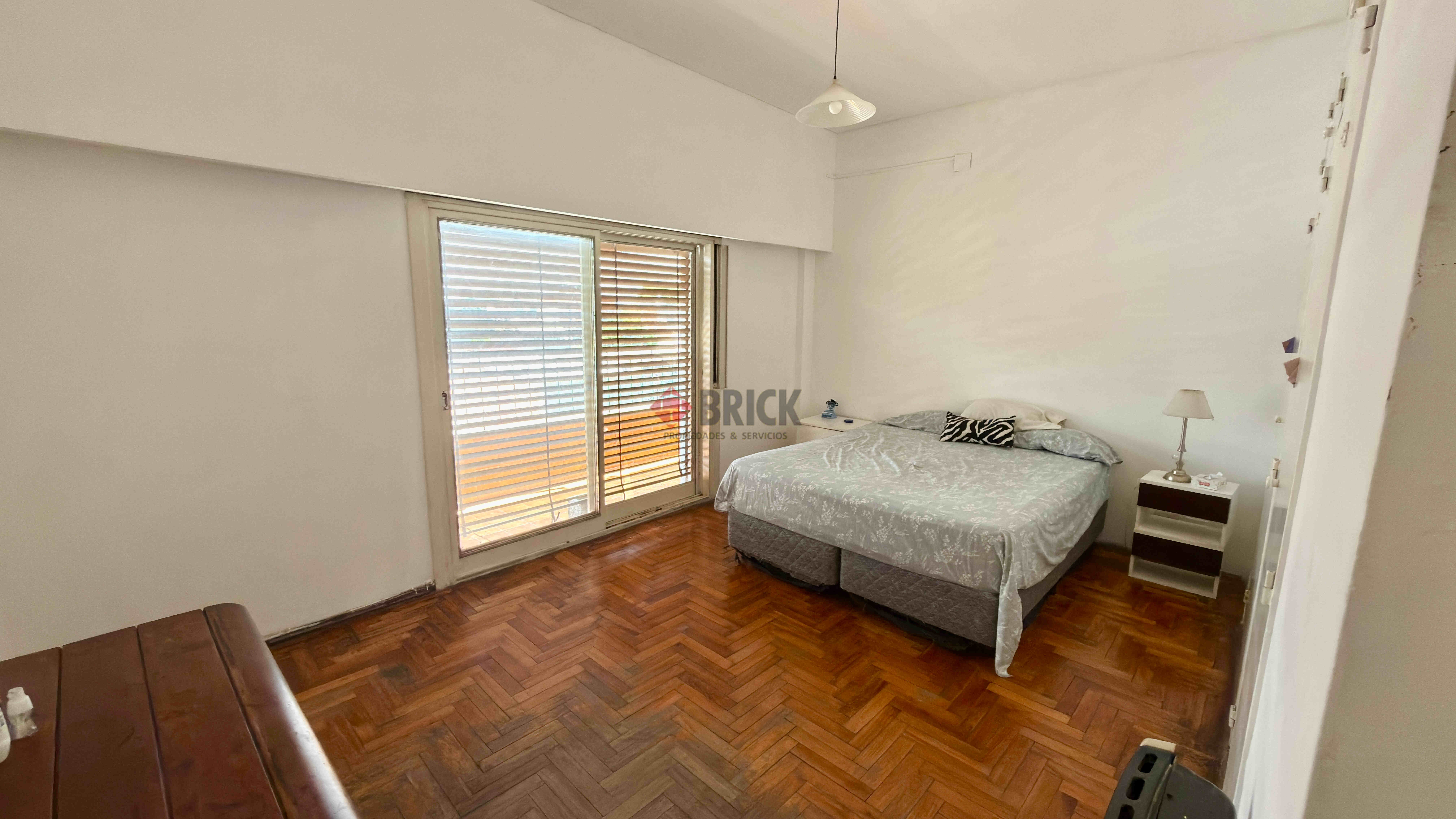 JUAN JOSE PASO al 1200 8