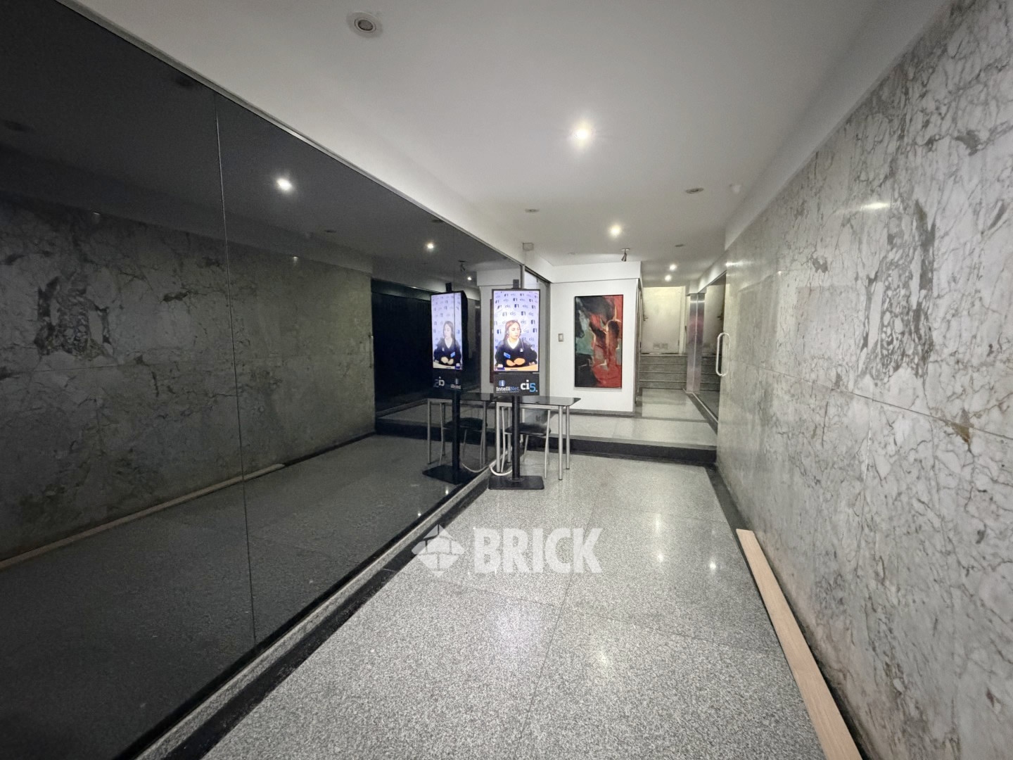 BILLINGHURST al 2300 Piso 5 21