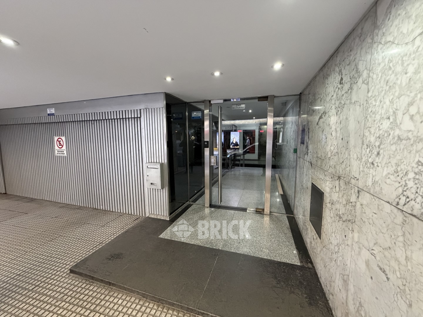 BILLINGHURST al 2300 Piso 5 23