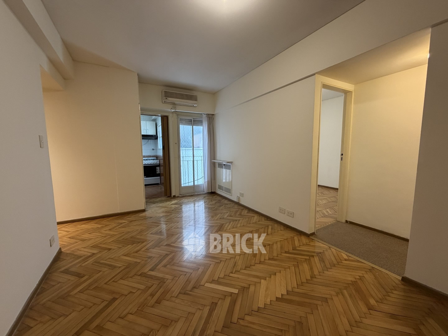 BILLINGHURST al 2300 Piso 5 3