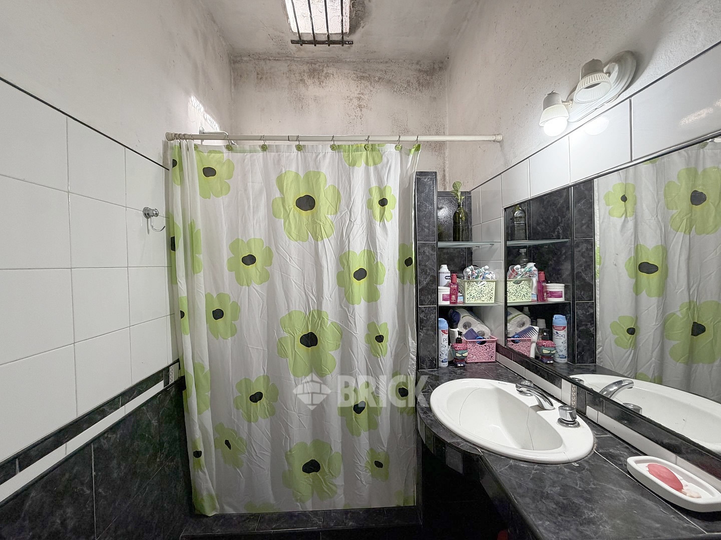 LOS ANDES al 1500 Piso PB 12