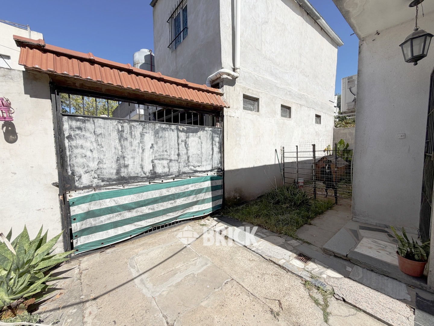 LOS ANDES al 1500 Piso PB 24