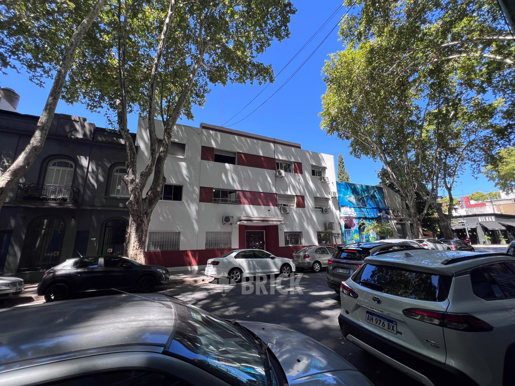 THAMES al 1800 Piso 3 16