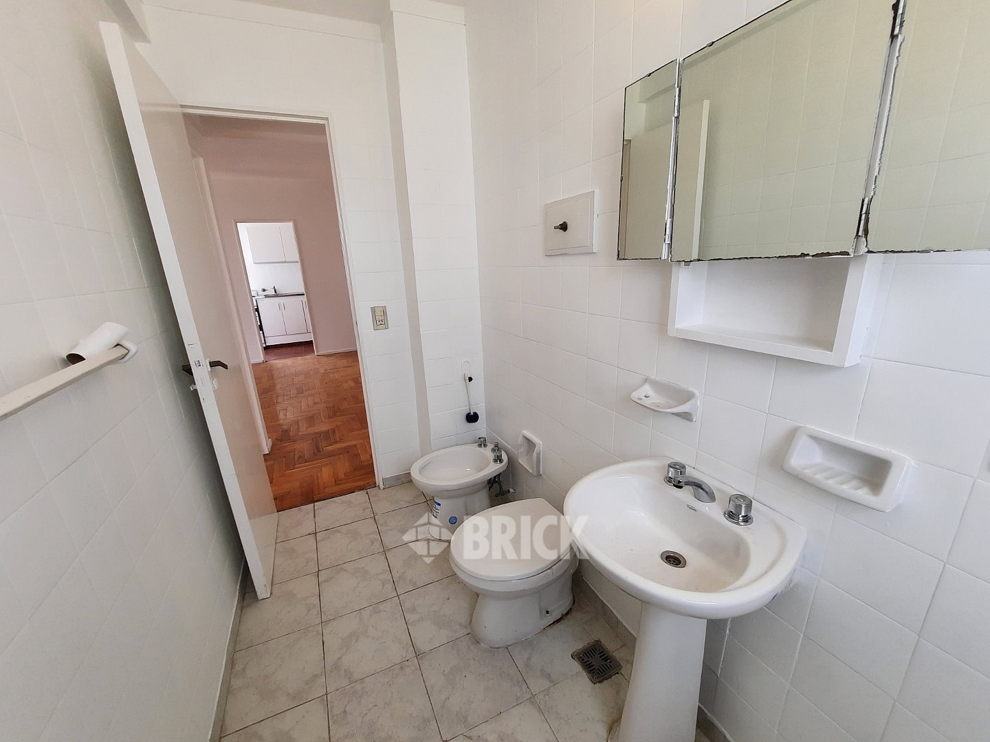 LARREA al 900 Piso 12 14