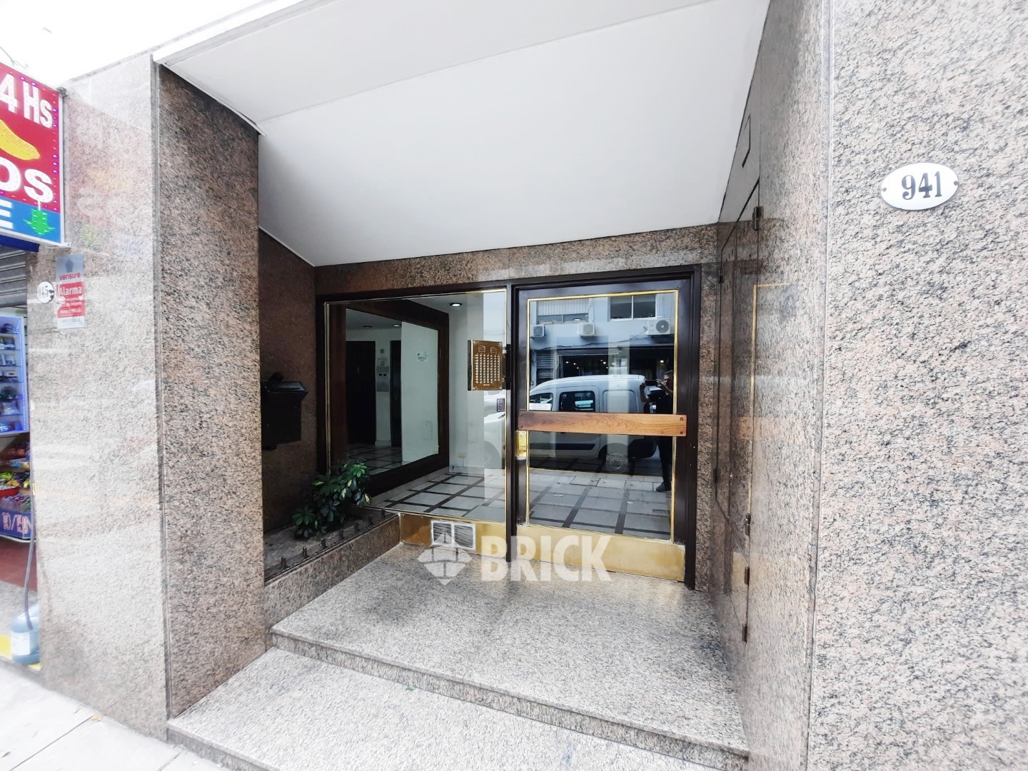 LARREA al 900 Piso 12 22