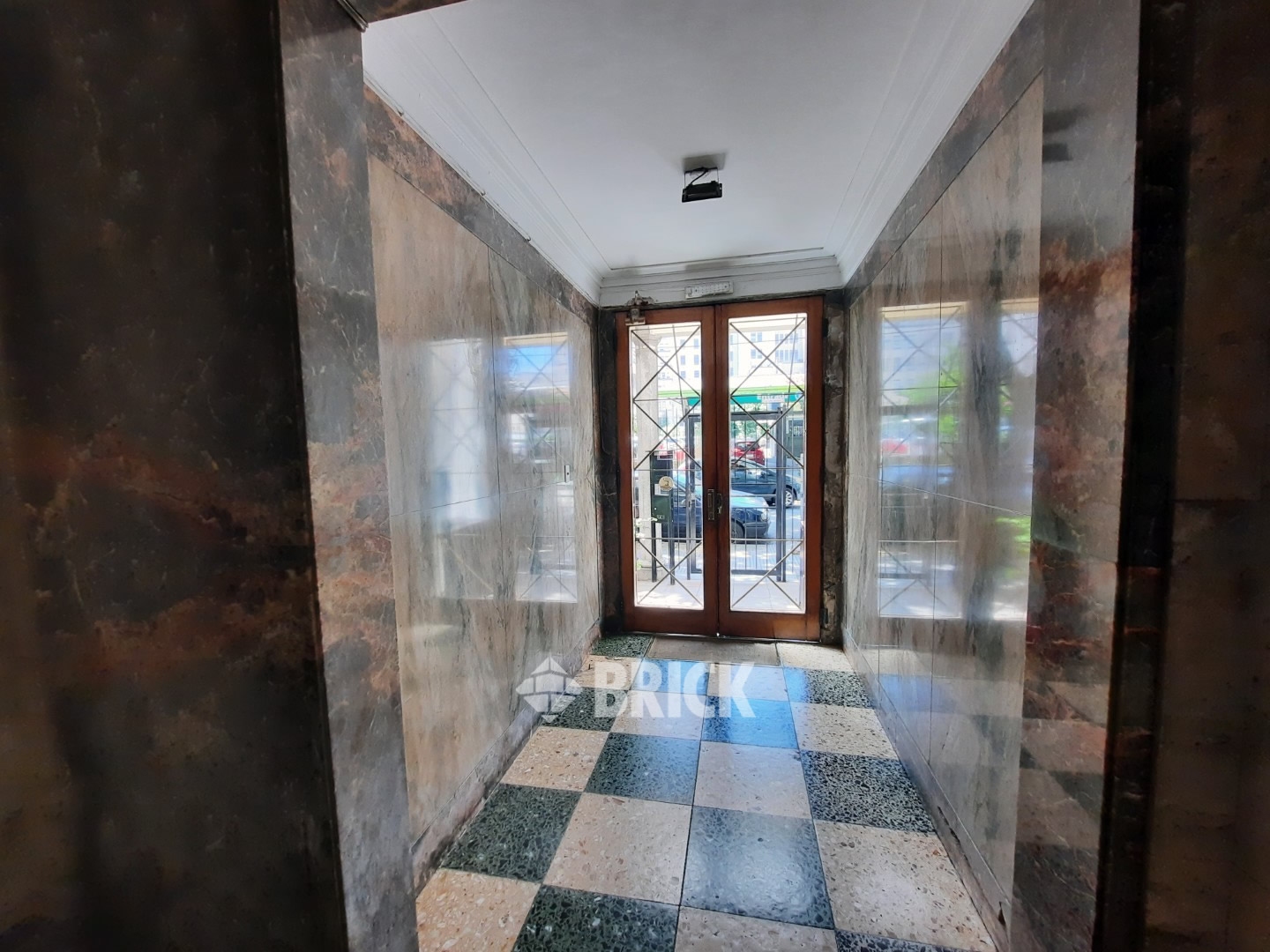 AZCUENAGA al 900 Piso 3 22