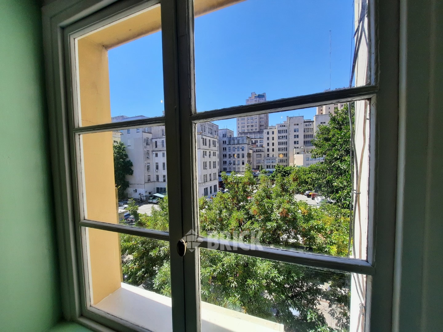 AZCUENAGA al 900 Piso 3 5