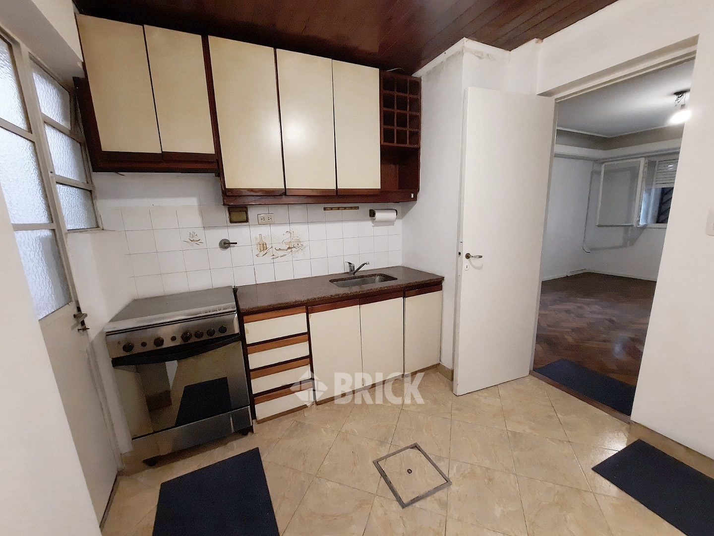 CESPEDES al 3400 Piso PB 12