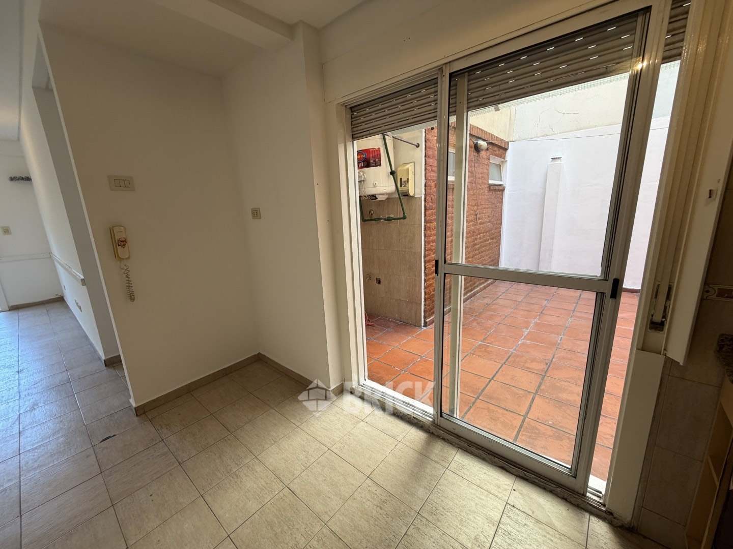 NEWBERY, JORGE, AV. al 3900 Piso 2 12