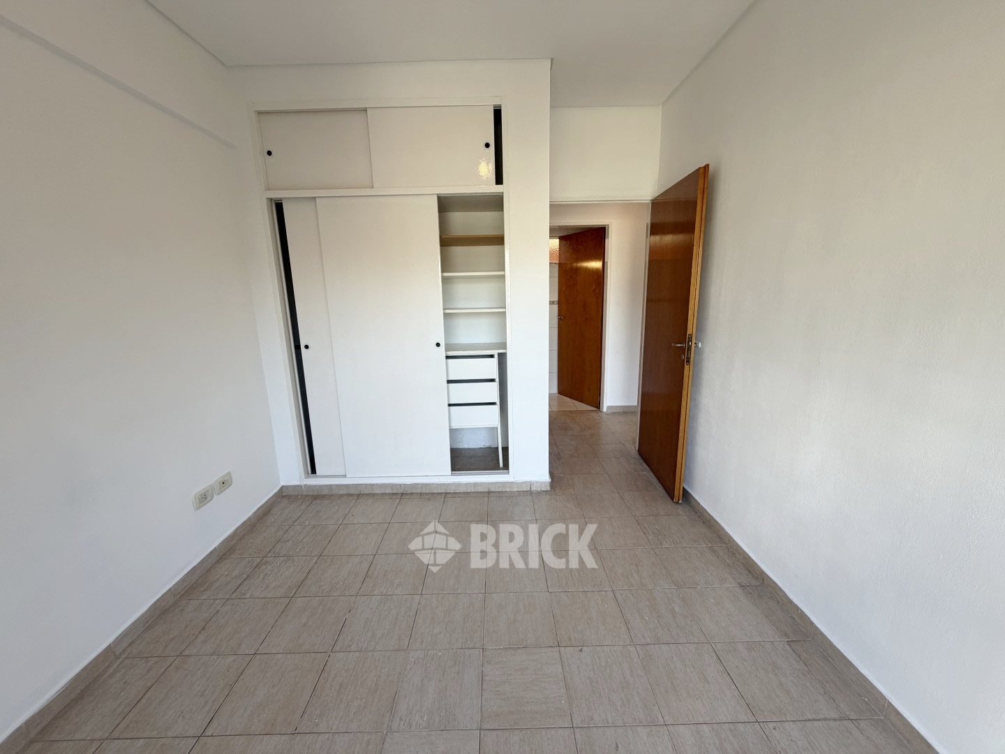 NEWBERY, JORGE, AV. al 3900 Piso 2 21