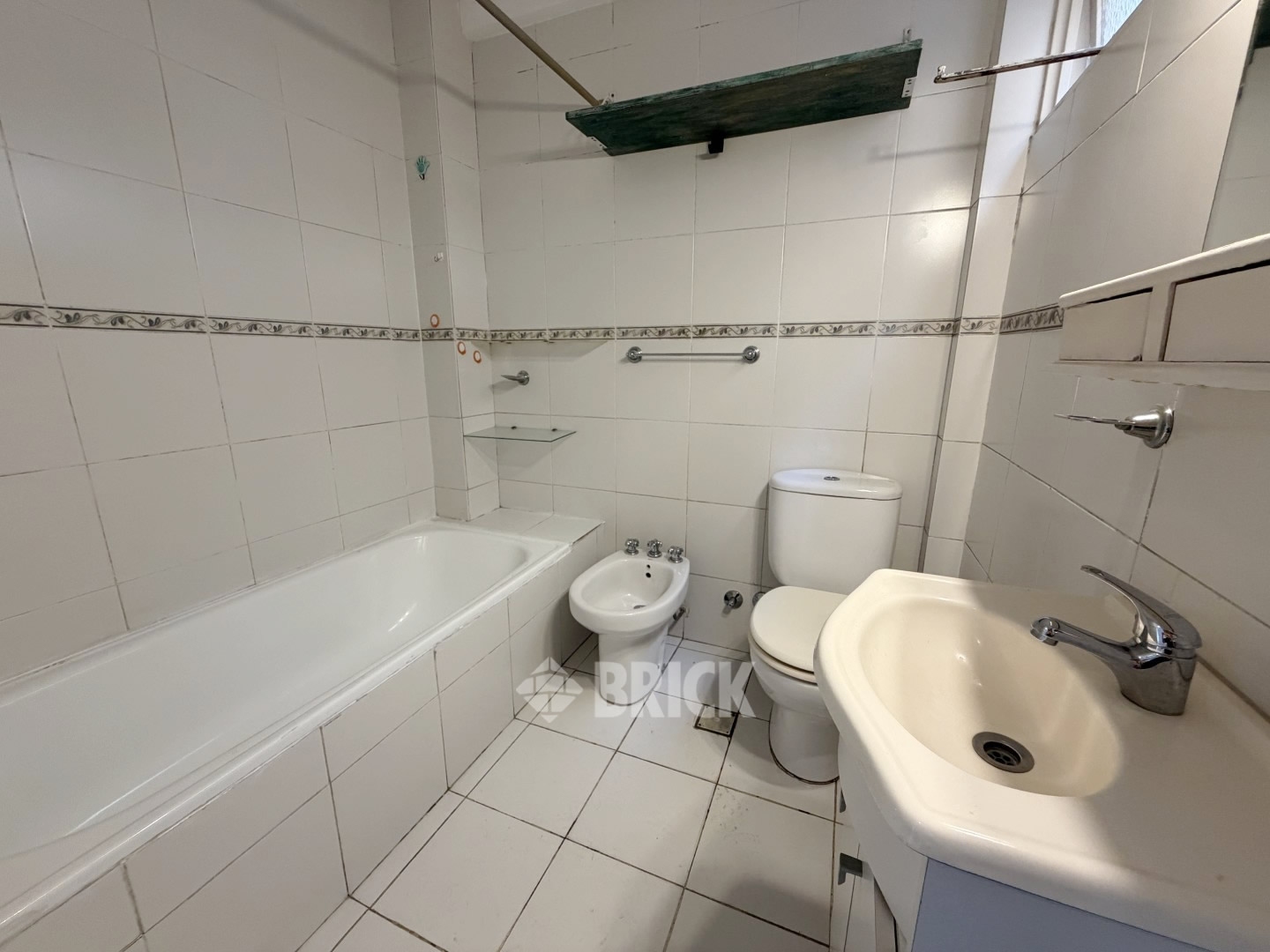 NEWBERY, JORGE, AV. al 3900 Piso 2 22