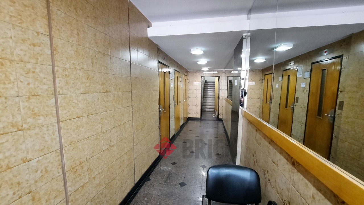 CORRIENTES, AV. al 2300 Piso 13 14