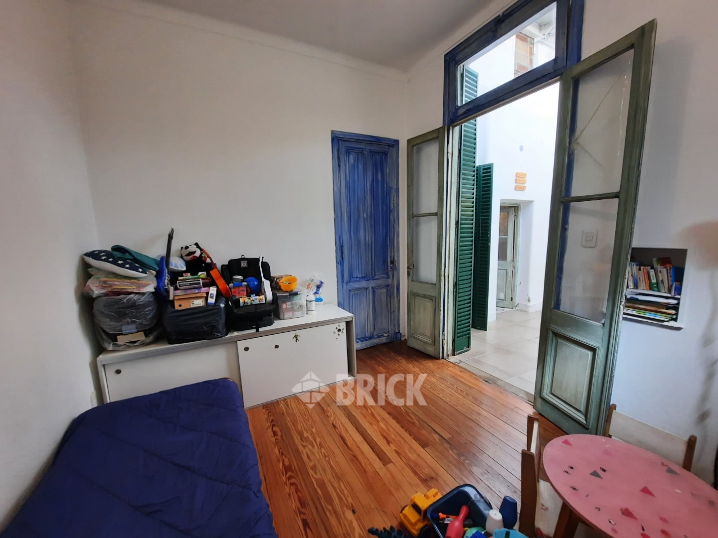 MARTI, JOSE al 400 Piso PB 8