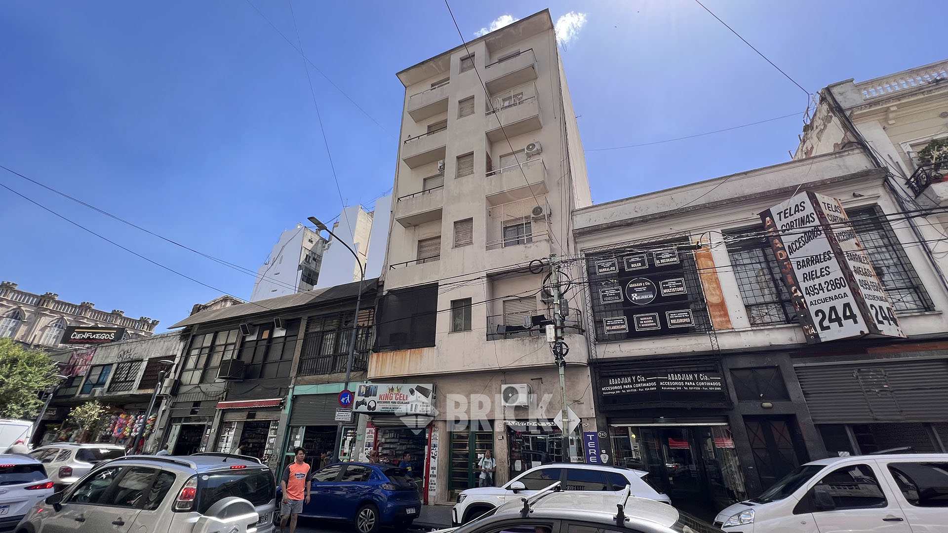 AZCUENAGA al 200 Piso 1 16