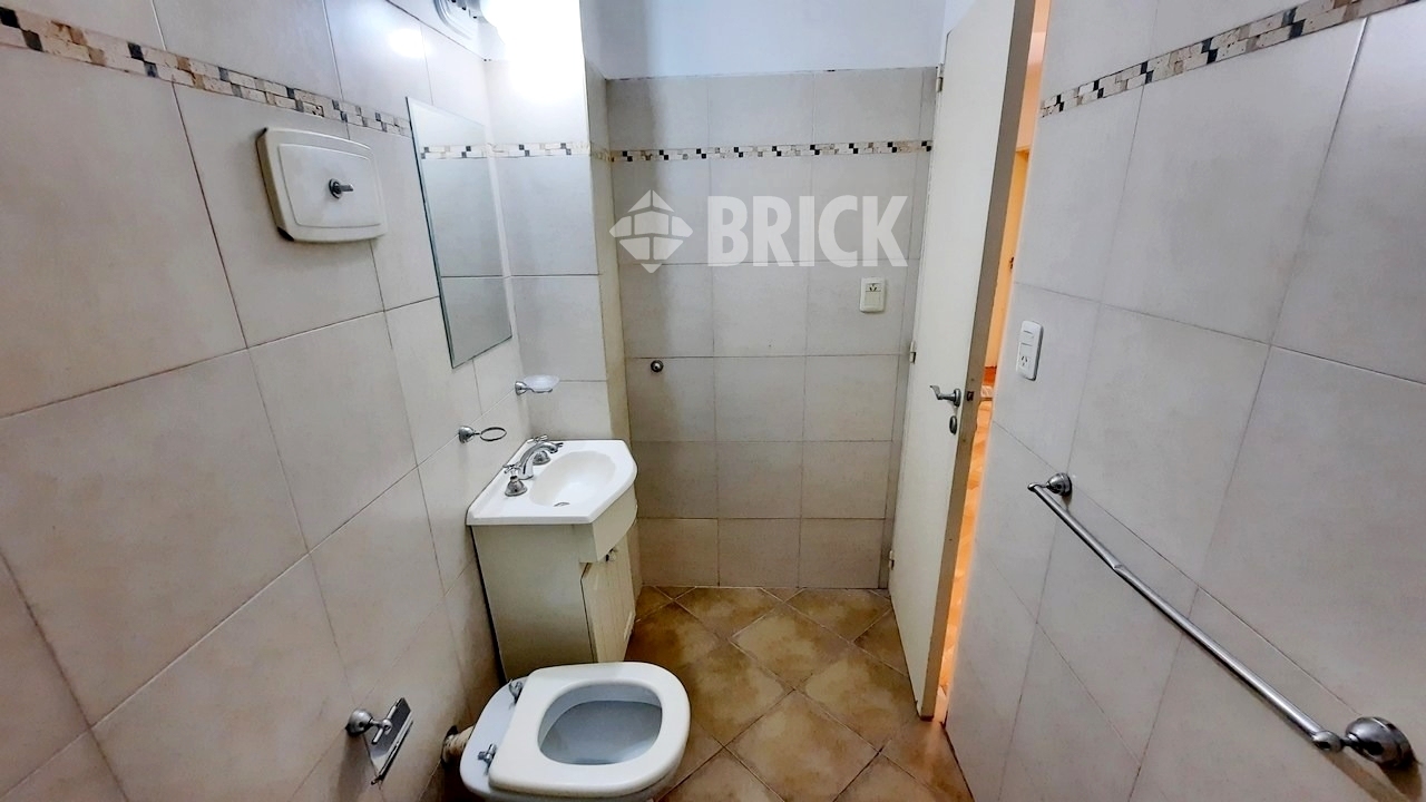 SUIPACHA al 700 Piso 6 13