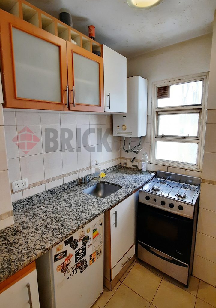 SUIPACHA al 700 Piso 6 15