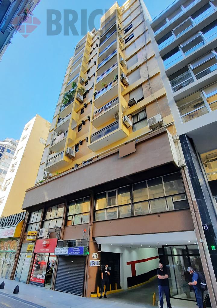 SUIPACHA al 700 Piso 6 22