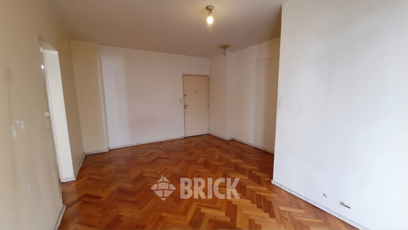 SUIPACHA al 700 Piso 6 5