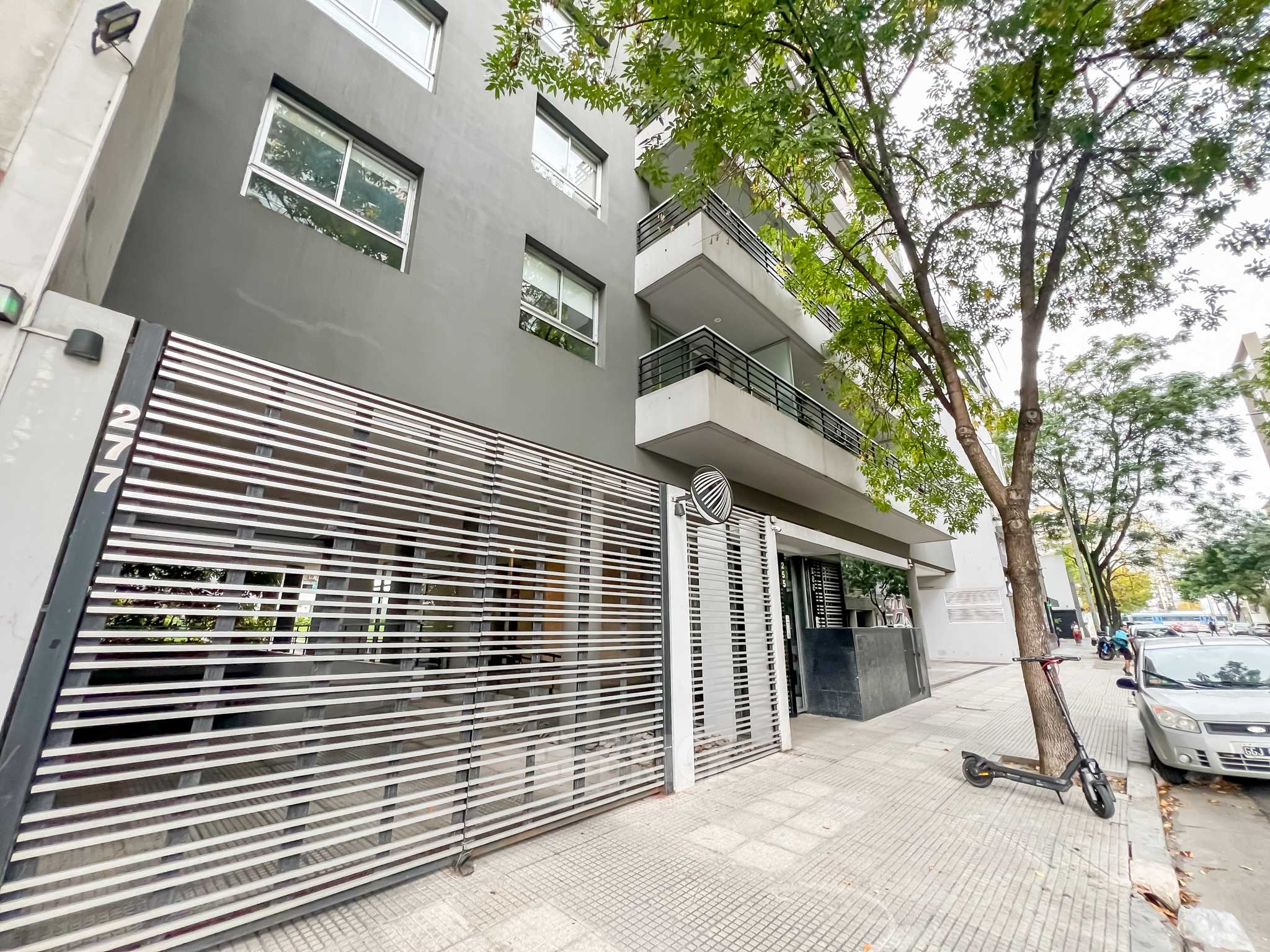 ALVAREZ, DONATO, T. GRAL. al 200 Piso 11 50