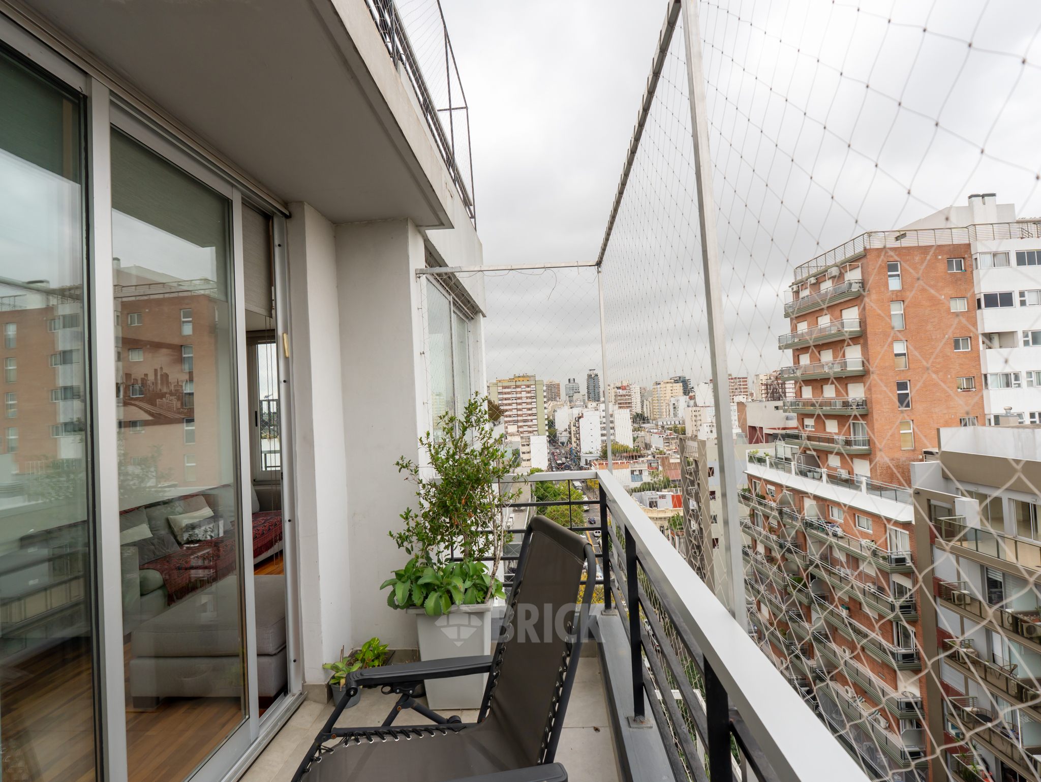 ALVAREZ, DONATO, T. GRAL. al 200 Piso 11 10
