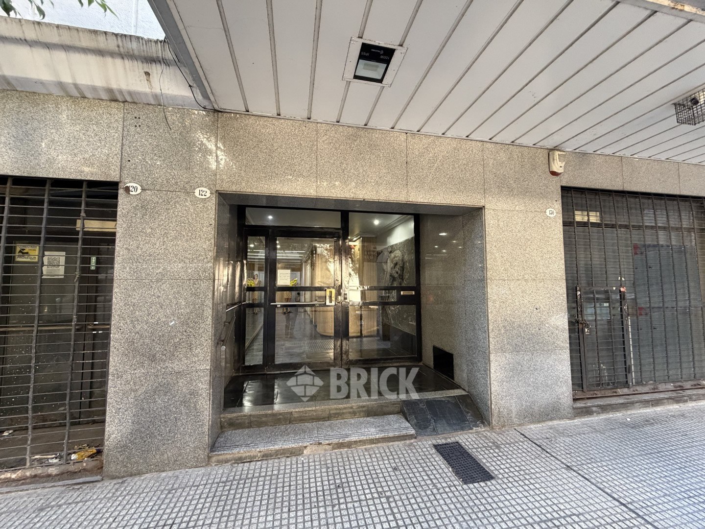 LA RIOJA al 100 Piso 7 19