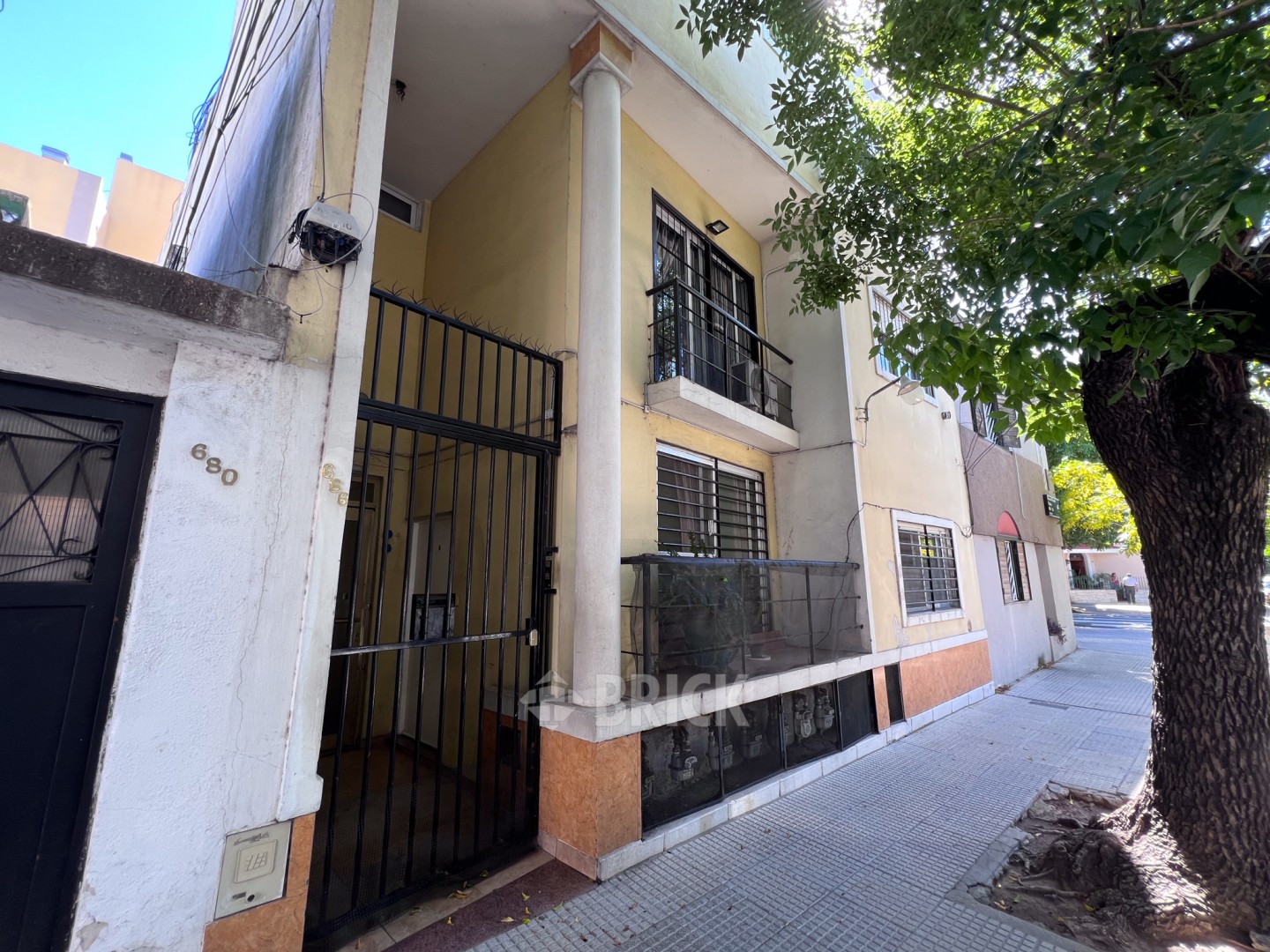 TRELLES, MANUEL al 600 Piso PB 11