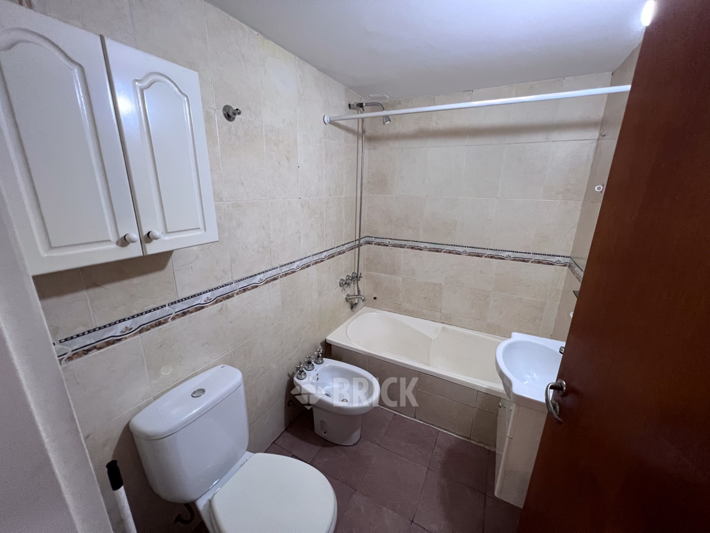 TRELLES, MANUEL al 600 Piso PB 6