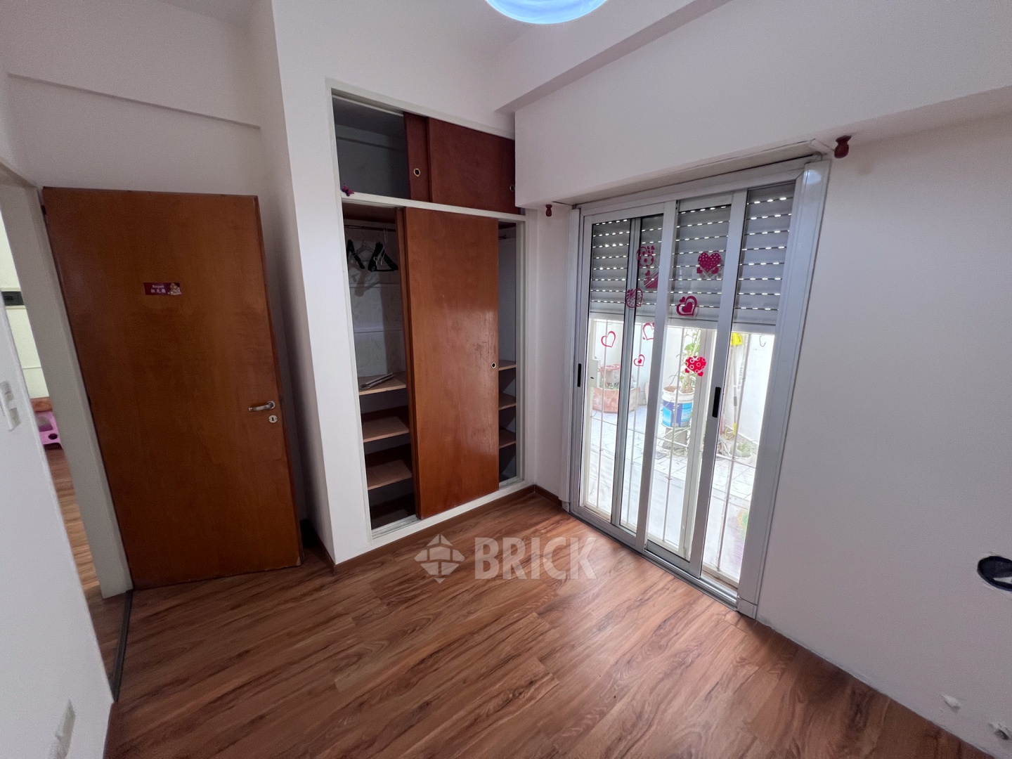 TRELLES, MANUEL al 600 Piso PB 8