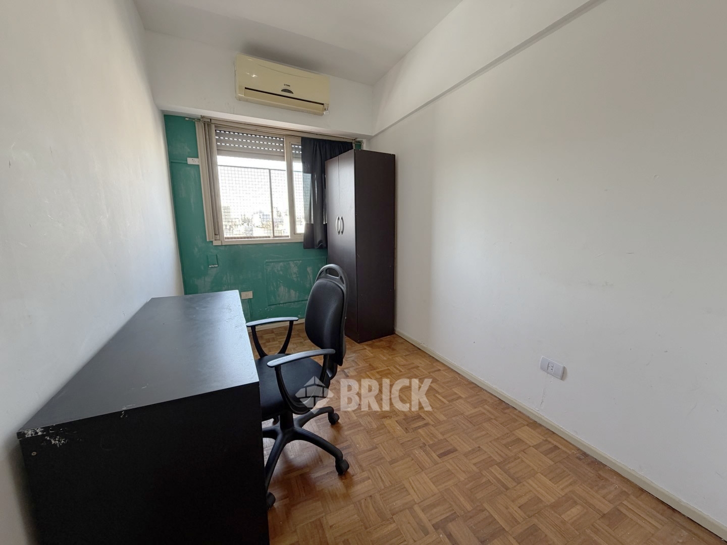 LARREA al 1000 Piso 12 12