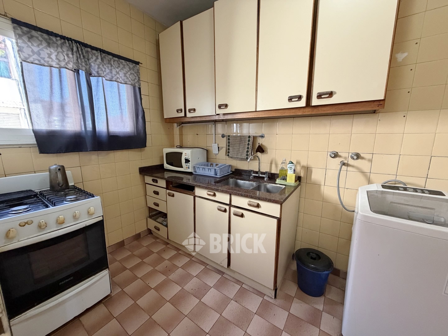 LARREA al 1000 Piso 12 17