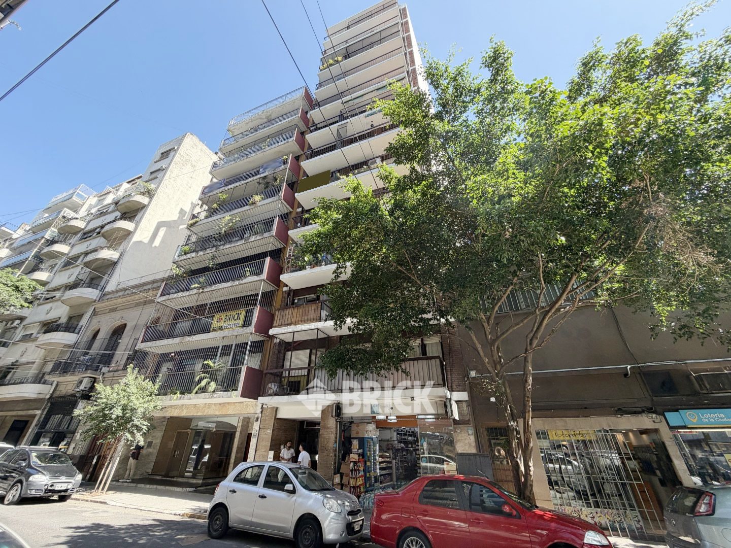 LARREA al 1000 Piso 12 25