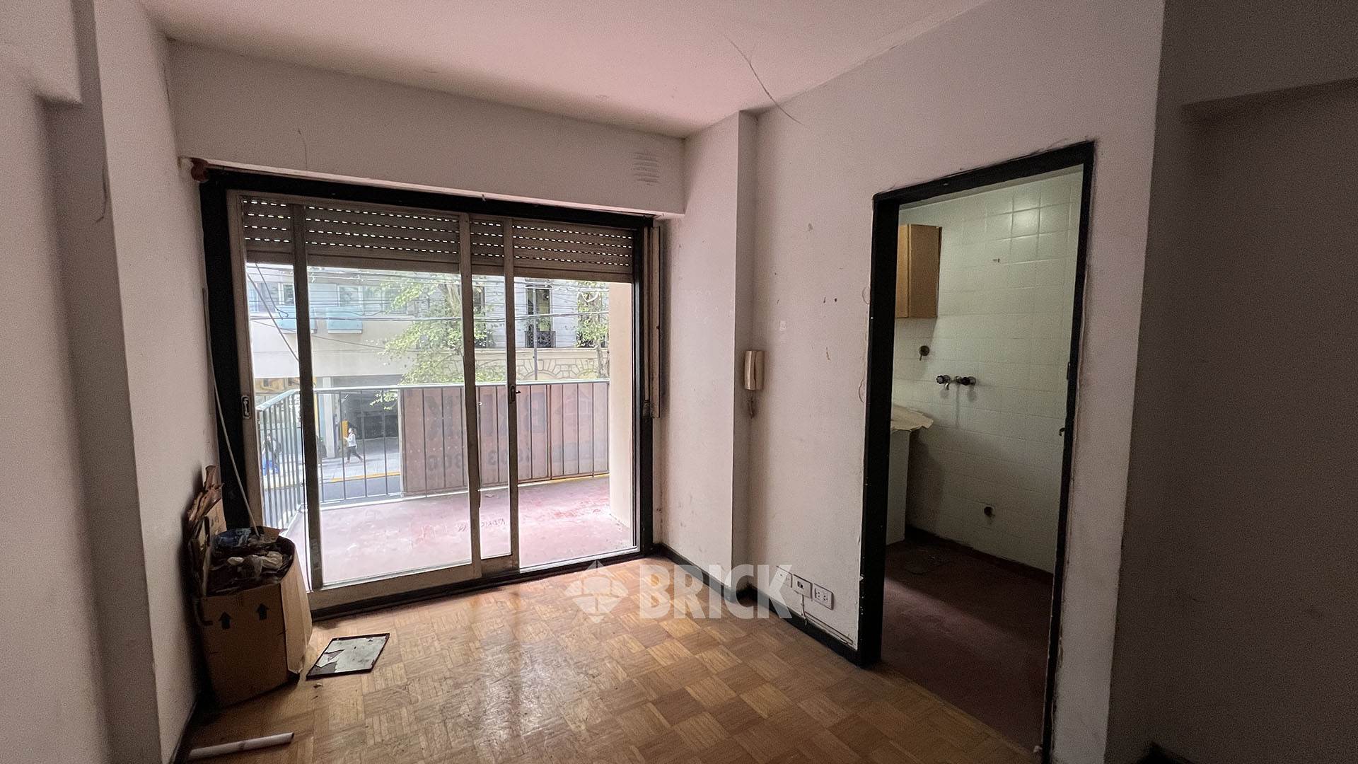 LAS HERAS, AV. al 2100 Piso 1 1